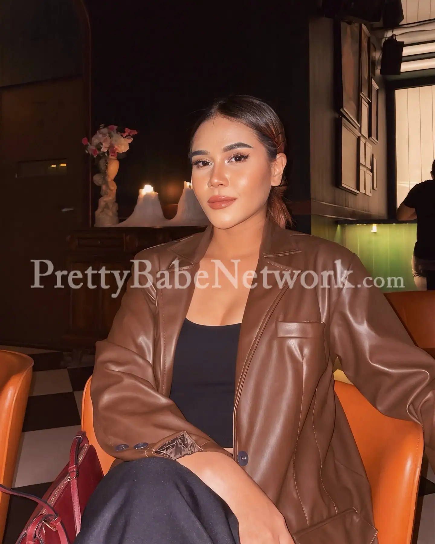 Annisa Sweetest, Tan-skinned Indonesian VIP Escort in Ashok Nagar, Delhi